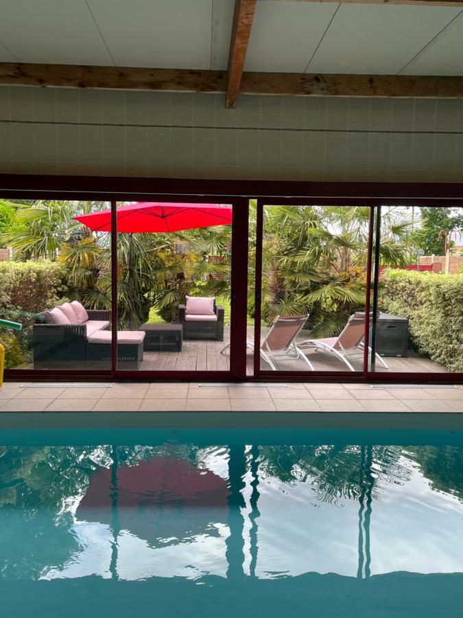 Le Jardin Des Roses Bed & Breakfast Gerponville Екстериор снимка